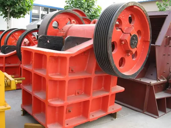 開啟式顎式破碎機(jī)
